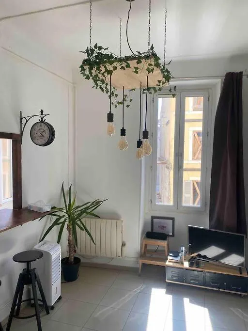 Appartement Entre Gare Saint Charles Et Vieux Port à Marseille